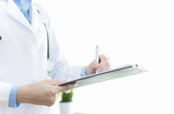 Связь ночного онемения пальцев рук с компрессией сосудов шеи