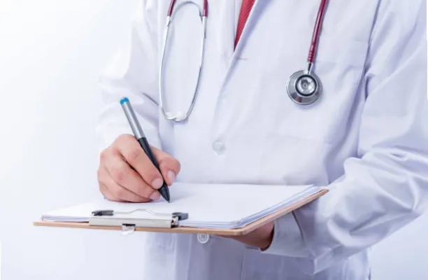 Родинки и механизмы трансформации невуса в меланому